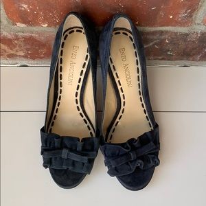 Enzo Angiolini Women’s Peep Toe Pump